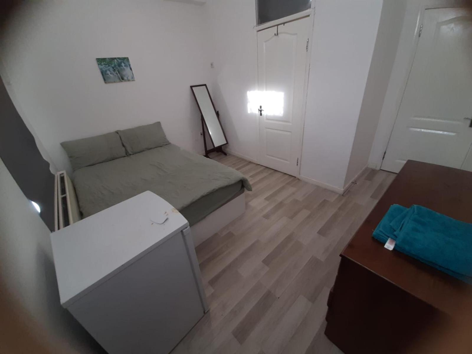 En-suit On Chilwell Street Проживание в семье Ноттингем